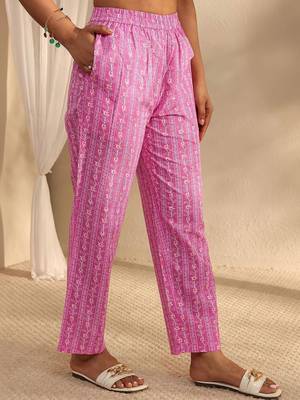 women floral printed regular thread work kurta with trousers & with dupatta 7
