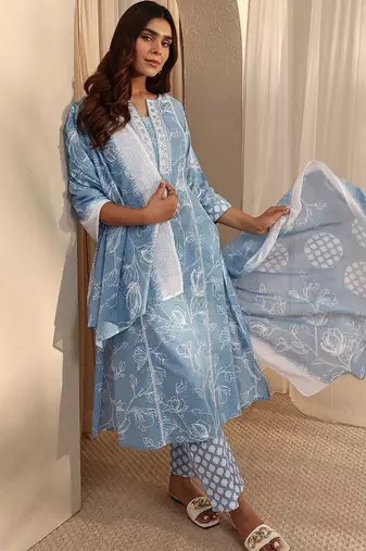 women floral printed regular thread work kurta with trousers & with dupatta