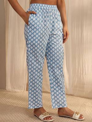 women floral printed regular thread work kurta with trousers & with dupatta 7