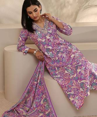 women ethnic motifs printed regular thread work kurta with trousers & with dupatta 2