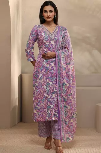 women ethnic motifs printed regular thread work kurta with trousers & with dupatta