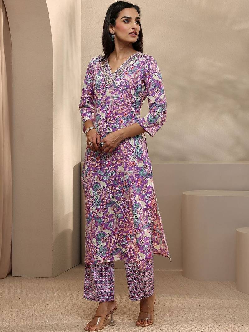 women ethnic motifs printed regular thread work kurta with trousers & with dupatta