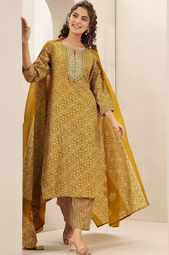women ethnic motifs printed regular thread work kurta with trousers & with dupatta