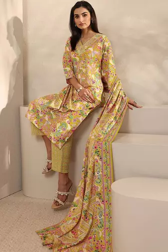 women ethnic motifs printed regular thread work kurta with trousers & with dupatta