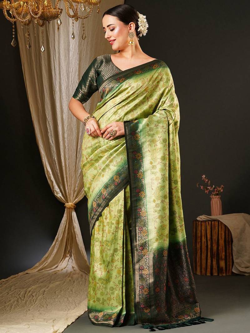 Green ethnic motifs woven design zari kanjeevaram saree