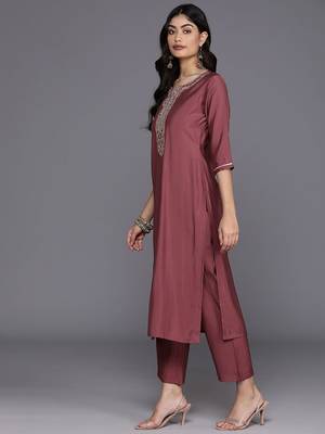 floral yoke design regular sequinned straight kurta with trousers & dupatta 3