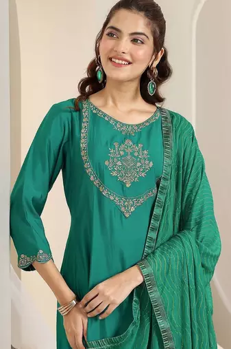 women ethnic motifs embroidered a-line kurta with trousers & dupatta