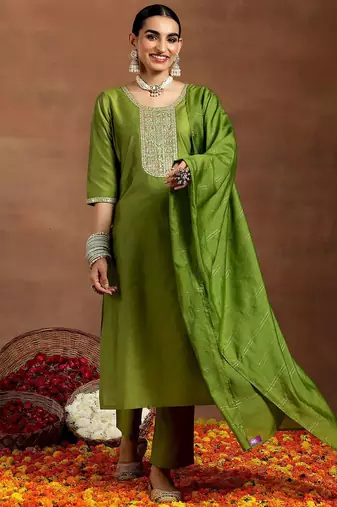 ethnic motifs yoke design sequinned straight kurta with trousers & dupatta