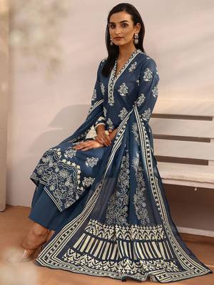 women ethnic motifs printed regular thread work kurta with palazzos & with dupatta 1