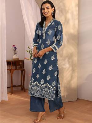 women ethnic motifs printed regular thread work kurta with palazzos & with dupatta 3