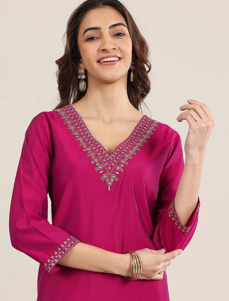 ethnic motifs yoke design straight sequinned kurta with trousers & dupatta
