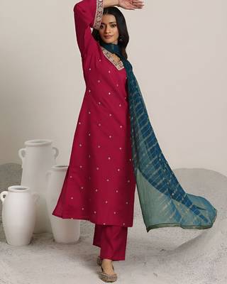 ethnic motifs embroidered v-neck straight kurta with trousers & dupatta 1