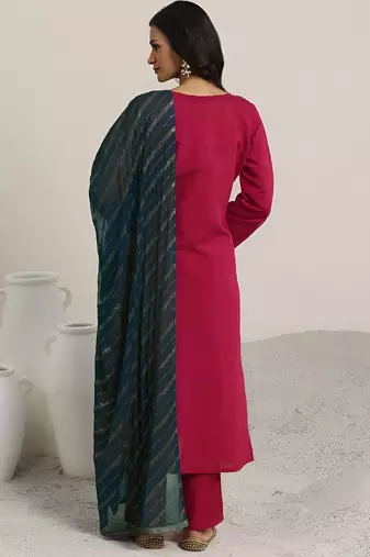 ethnic motifs embroidered v-neck straight kurta with trousers & dupatta