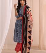 women geometric printed kurta with trousers & dupatta