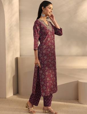 women floral printed regular kurta with trousers & with dupatta 3