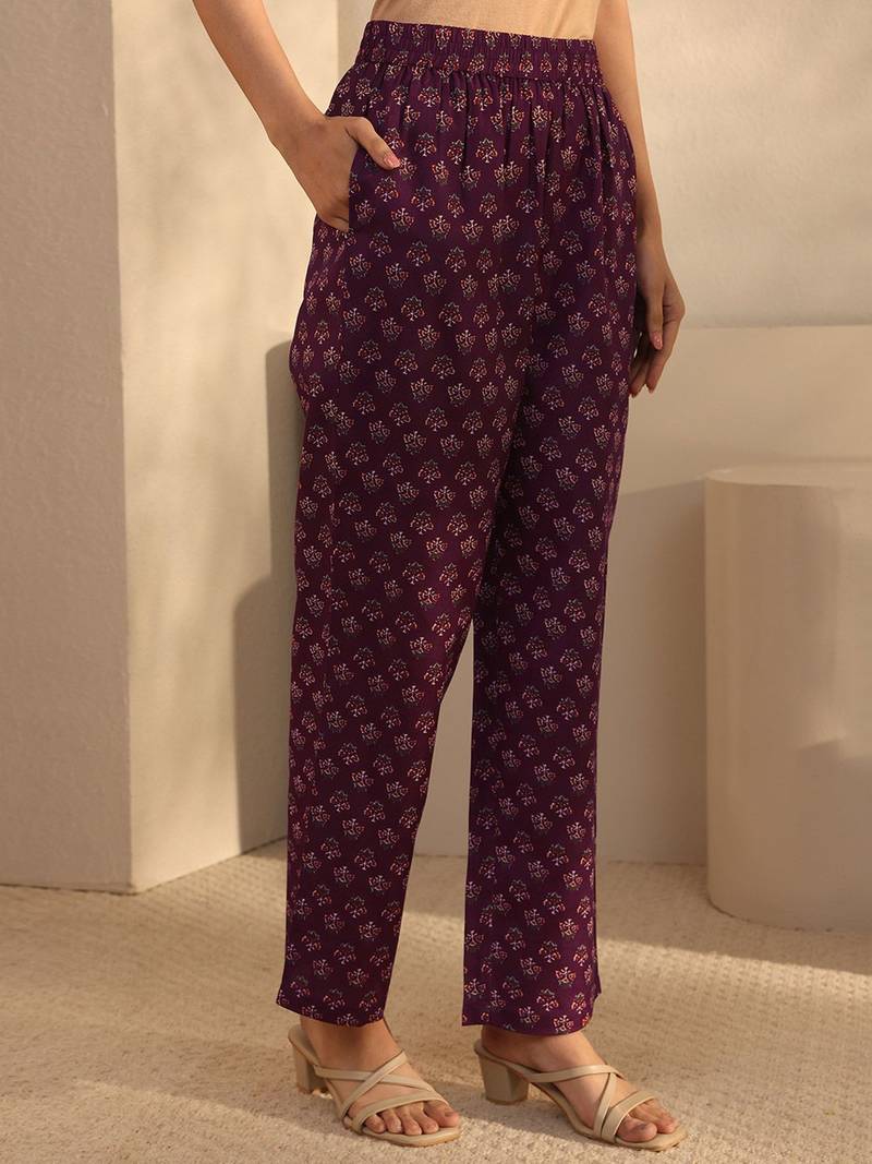 women floral printed regular kurta with trousers & with dupatta