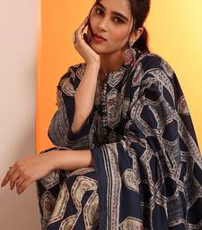 women ethnic motifs embroidered regular kurti with palazzos & with dupatta