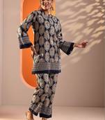 women ethnic motifs embroidered regular kurti with palazzos & with dupatta