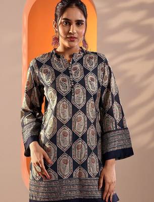 women ethnic motifs embroidered regular kurti with palazzos & with dupatta 6