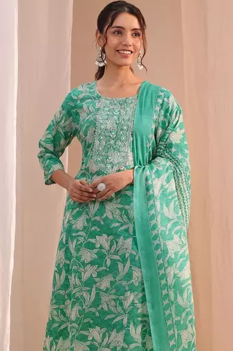 women floral printed regular thread work kurta with trousers & with dupatta