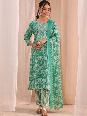 women floral printed regular thread work kurta with trousers & with dupatta 5