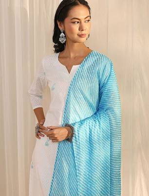 women ethnic motifs regular thread work kurta with trousers & with dupatta 6