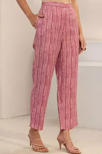 women ethnic motifs printed regular thread work kurta with trousers & with dupatta