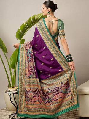 Purple ethnic motifs embroidered silk blend banarasi saree 4
