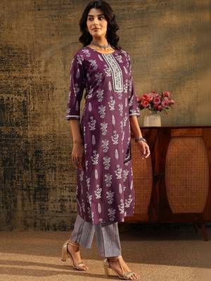 burgundy floral printed cotton blend straight suit set 4