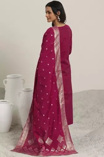 women round neck regular straight kurta with trousers & dupatta