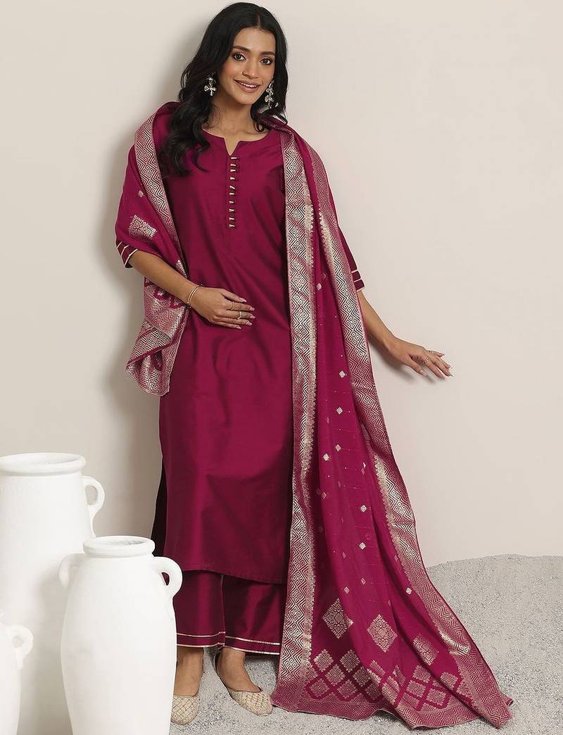 women round neck regular straight kurta with trousers & dupatta
