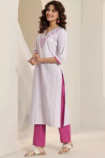 women ethnic motifs printed kurta with trousers & dupatta
