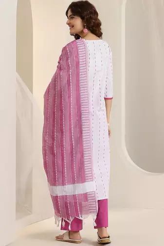 women ethnic motifs printed kurta with trousers & dupatta