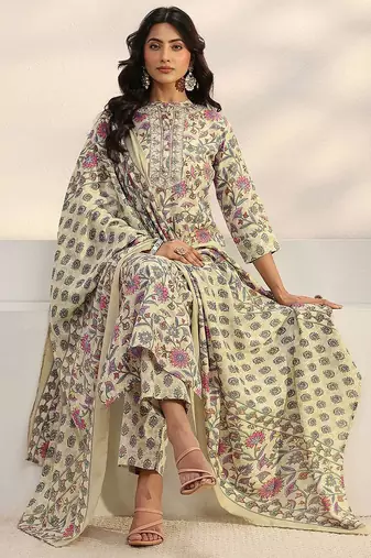 women floral printed regular thread work kurta with trousers & with dupatta