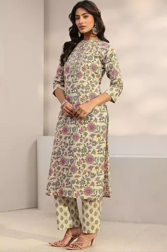 women floral printed regular thread work kurta with trousers & with dupatta