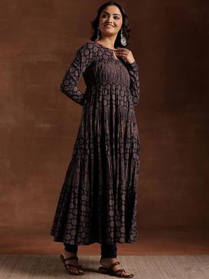 womens blue printed cotton anarkali kurta with churidar & dupatta 3