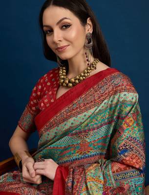 Blue kalamkari woven design banarasi saree 5