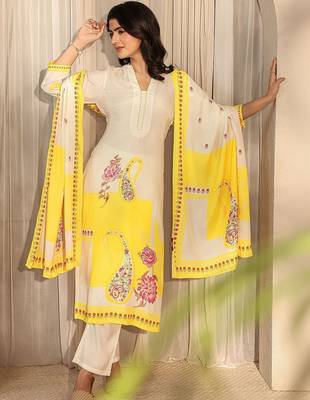 off white printed muslin straight suit set with dupatta 2