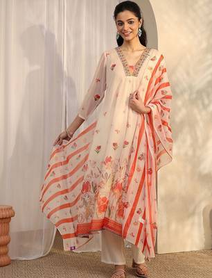 women floral printed regular thread work kurta with trousers & with dupatta 1