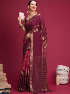 Purple woven design zari silk blend handloom saree 3