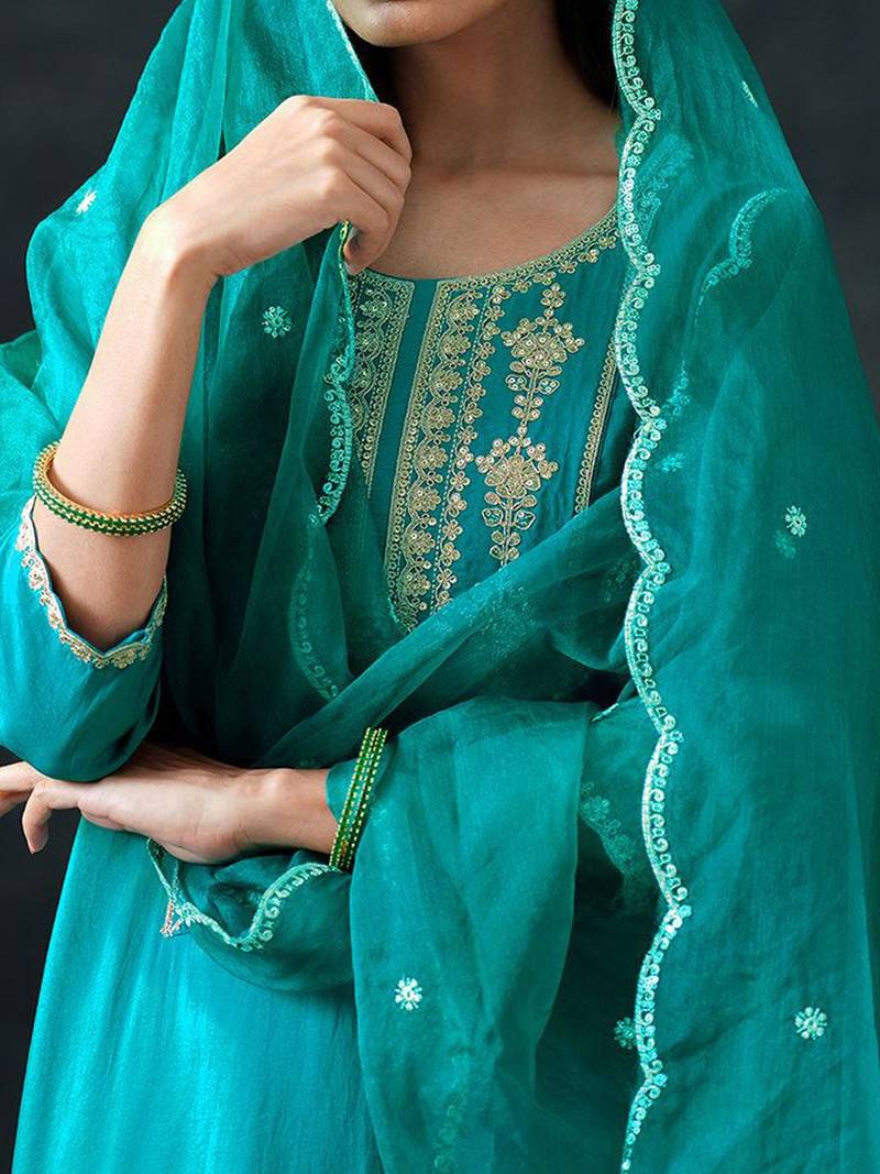 women ethnic motifs yoke design regular kurta with trousers & dupatta