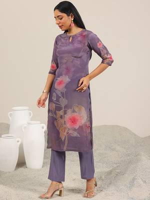 floral printed keyhole neck straight kurta with trousers & dupatta 4