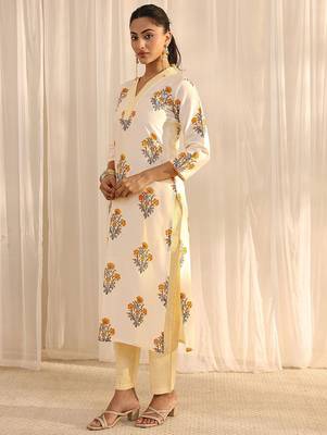 off white floral printed chanderi silk straight suit set with dupatta 3