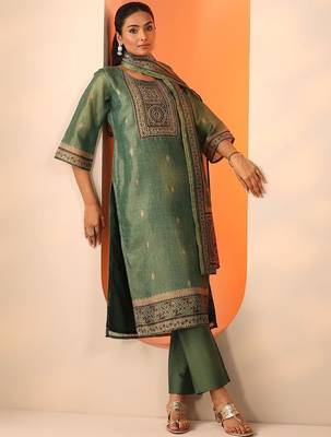 geometric printed straight kurta with trousers and dupatta 1