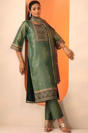 geometric printed straight kurta with trousers and dupatta