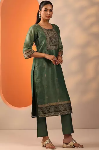 geometric printed straight kurta with trousers and dupatta