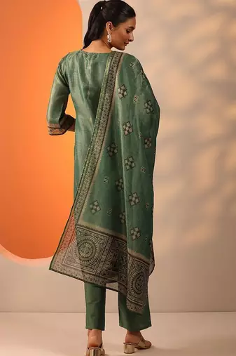 geometric printed straight kurta with trousers and dupatta