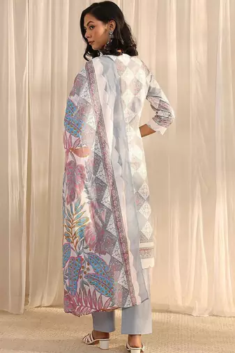 libas grey geometric printed straight suit set with dupatta