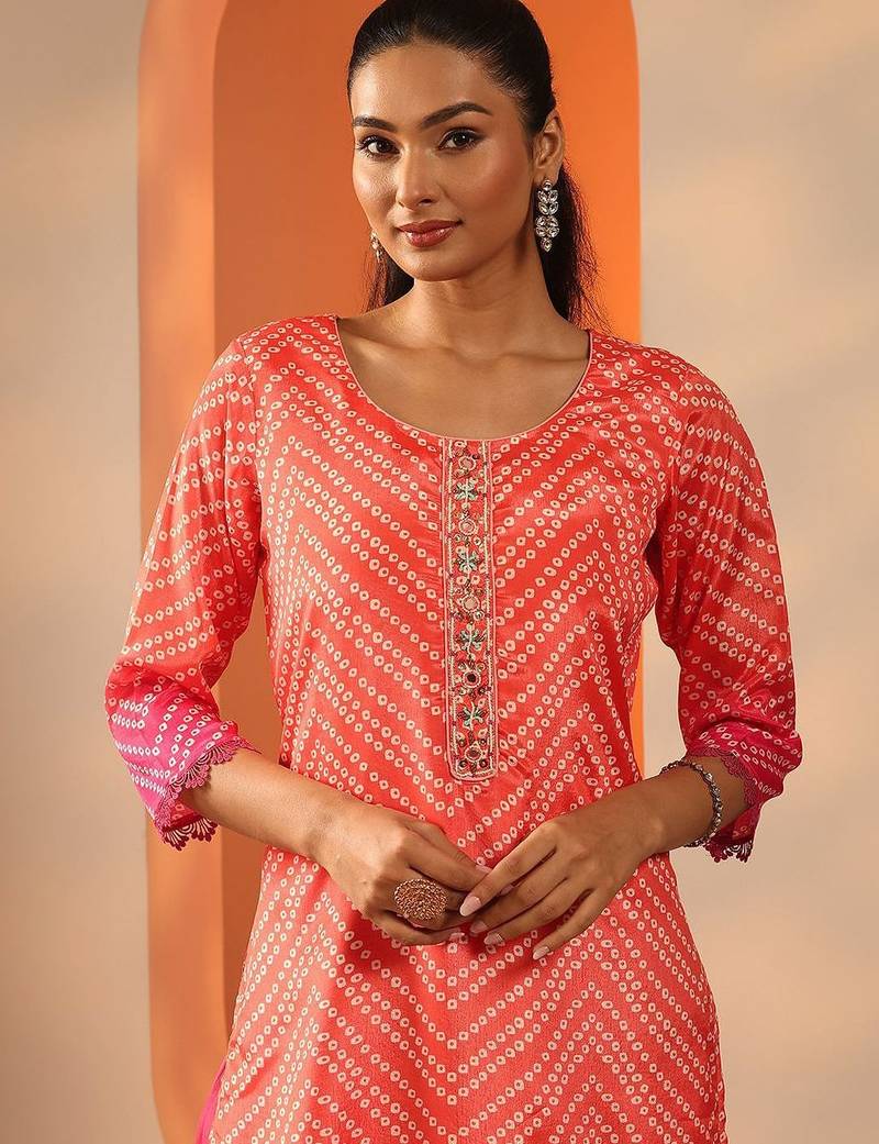 women bandhani printed kurta with trouser & dupatta