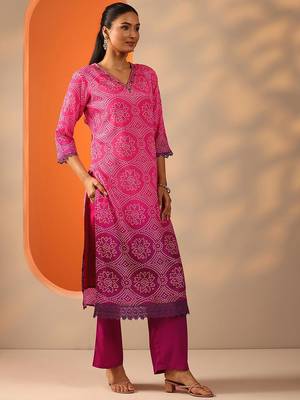 bandhani printed v-neck sequinned straight kurta with trouser and dupatta 3